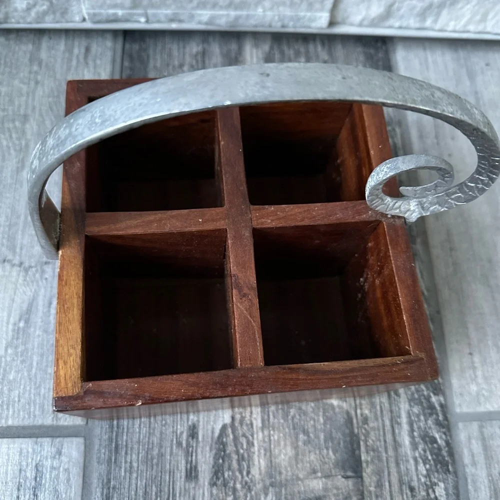 Wood with Metal Handle Cutlery Caddy for Silverware/Flatware or Art Organizer